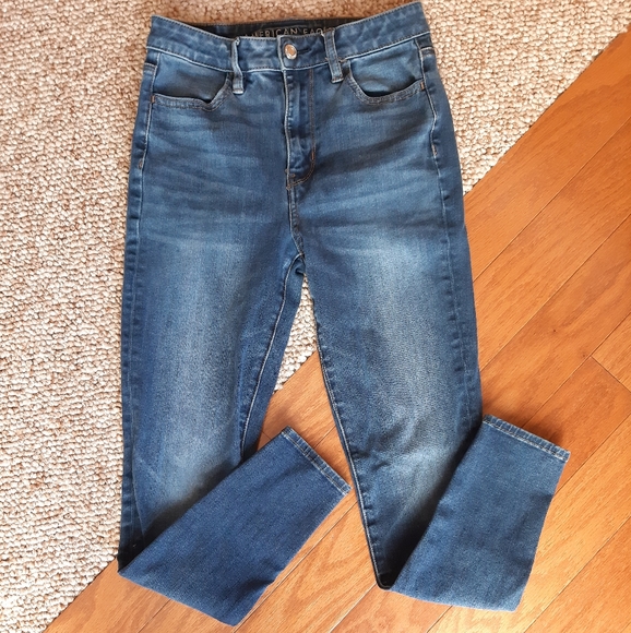 American Eagle Super Hi Rise Jegging Jeans size 4 Short - Picture 3 of 16